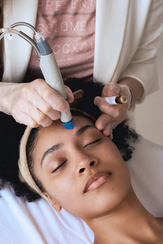 Deluxe HydraFacial